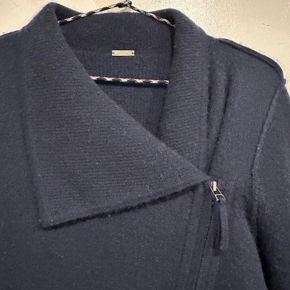 Margaret O’Leary St. Bridgette Moto Cashmere Jacket in Navy Size Medium - Picture 7 of 8
